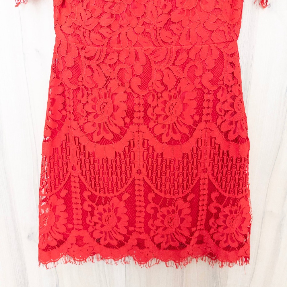 Lulus Womens Lace Mini Dress Size M Red Sheath Floral Cocktail Romantic Feminine - Picture 4 of 8